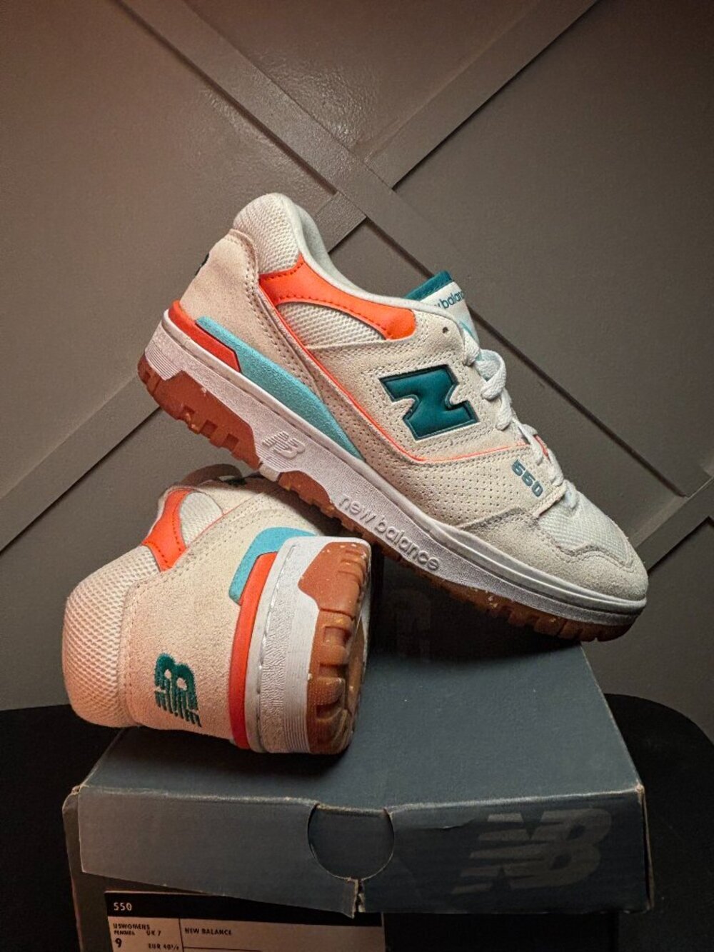 New Balance 550 Fashion Sneakers - Picture 5 of 5